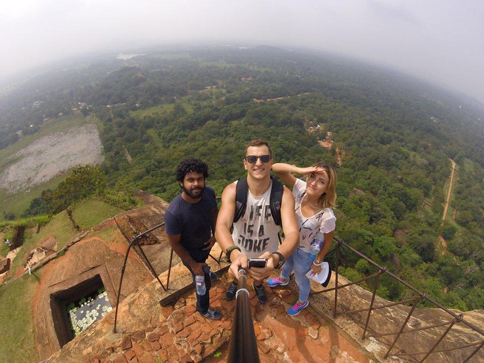 Funky Lanka Tours Kandy Ngoại thất bức ảnh